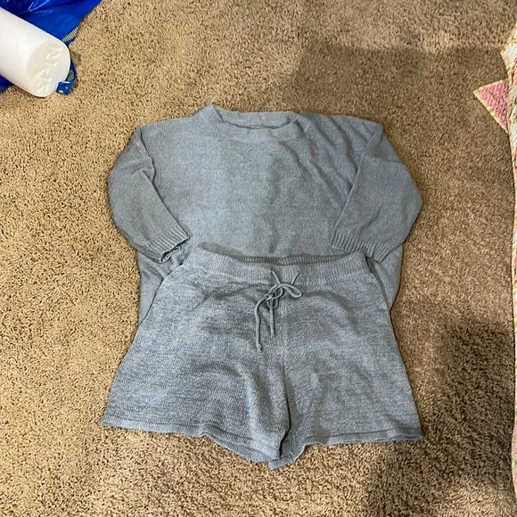 Amazon set - Picture 2 of 4